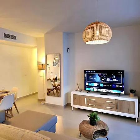 Apartamento Samuel Luxury 2bedroom Apartment, Large Patio, Free Wifi And Private Parking By Namaste Elite