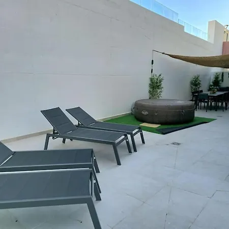 Apartment Samuel Luxury 2bedroom Apartment, Large Patio, Free Wifi And Private Parking By Namaste Elite Torremolinos