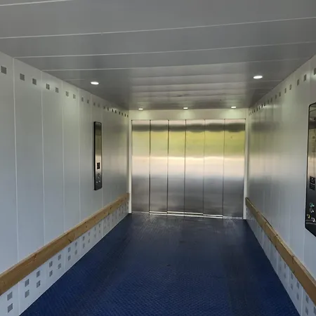 Samuel Luxury 2bedroom Apartment, Large Patio, Free Wifi And Private Parking By Namaste Elite شقة توريمولينوس