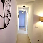 Samuel Luxury 2bedroom Apartment, Large Patio, Free Wifi And Private Parking By Namaste Elite *