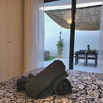 Samuel Luxury 2bedroom Apartment, Large Patio, Free Wifi And Private Parking By Namaste Elite 托雷莫利诺斯