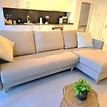 公寓 Samuel Luxury 2bedroom Apartment, Large Patio, Free Wifi And Private Parking By Namaste Elite 托雷莫利诺斯