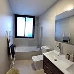 公寓 Samuel Luxury 2bedroom Apartment, Large Patio, Free Wifi And Private Parking By Namaste Elite 托雷莫利诺斯