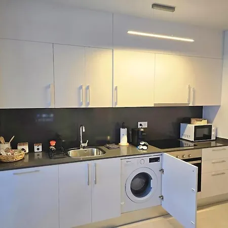 Apartamento Samuel Luxury 2bedroom Apartment, Large Patio, Free Wifi And Private Parking By Namaste Elite *