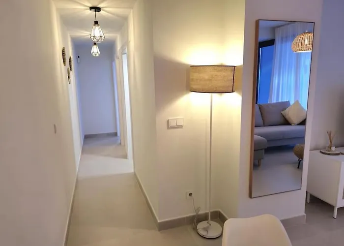 Samuel Luxury 2bedroom Apartment, Large Patio, Free Wifi And Private Parking By Namaste Elite Appartamento Torremolinos